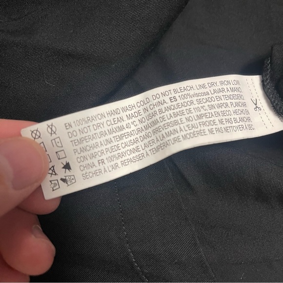 [forever21] camp collar festival shirt - Picture 4 of 4